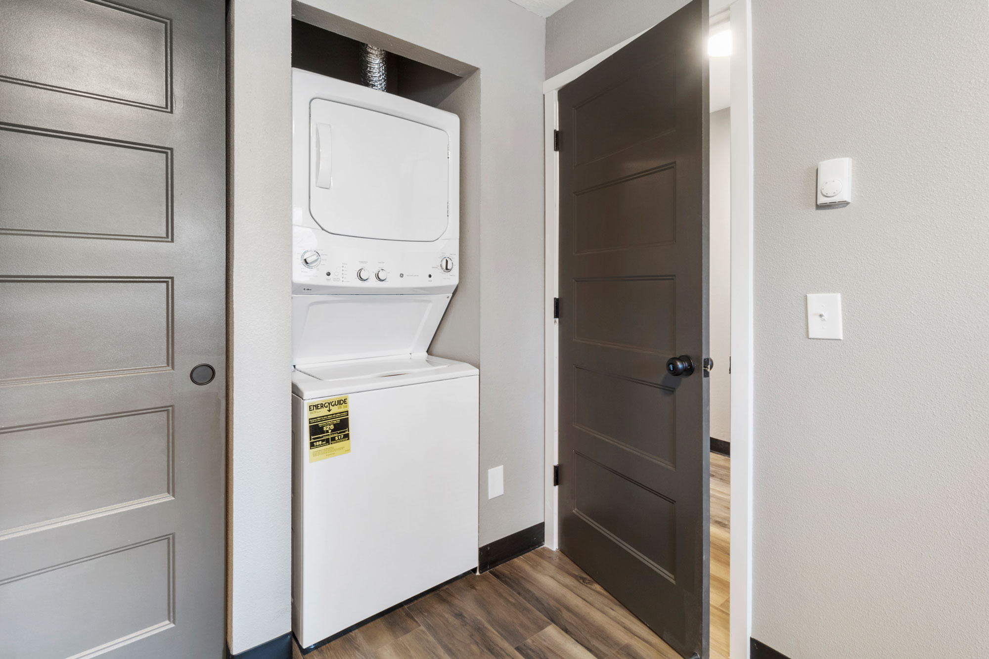 Hideaway Gallery 2 Bedroom Image 7